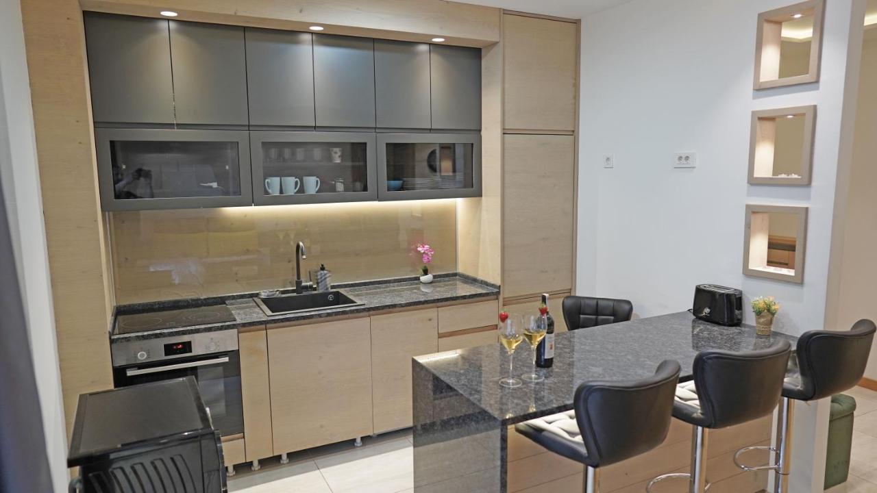Captain'S Apartment Belgrado Exterior foto